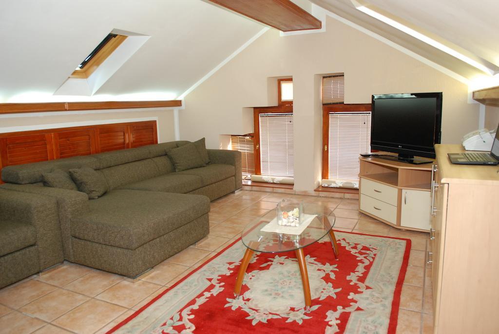 Guest House Maja Novi Sad Room photo